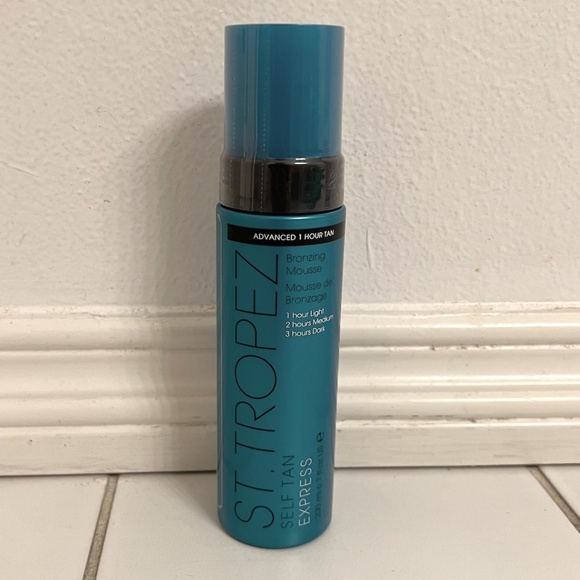 ST. TROPEZ SELF-TAN BRONZING MOUSSE - Picture 1 of 7
